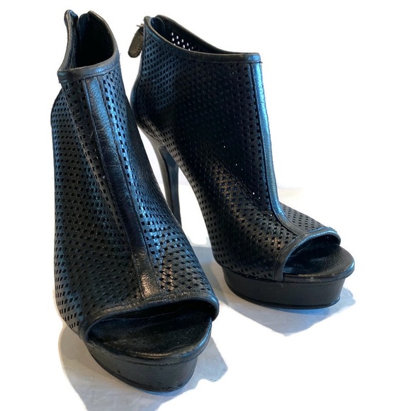 BCBG Kerriess Black Open Peep Toe Booties Heels - Picture 3 of 7